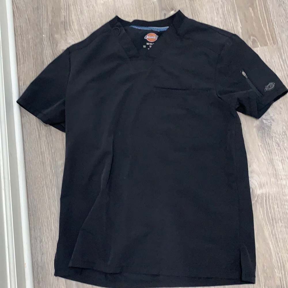 Men’s Medium Scrub Top - black